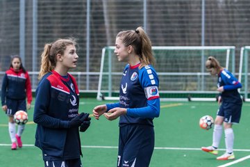 Bild 198 - wBJ VfL Pinneberg - St. Pauli : Ergebnis: 7:0 (Abbruch)